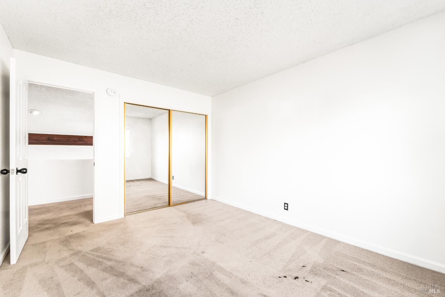 Detail Gallery Image 32 of 58 For 428 Donaldson Ct, Suisun City,  CA 94585 - 3 Beds | 2/1 Baths