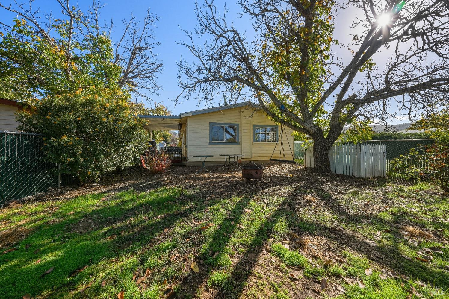 Detail Gallery Image 38 of 47 For 13953 Apple Ln, Clearlake Oaks,  CA 95423 - 2 Beds | 2 Baths