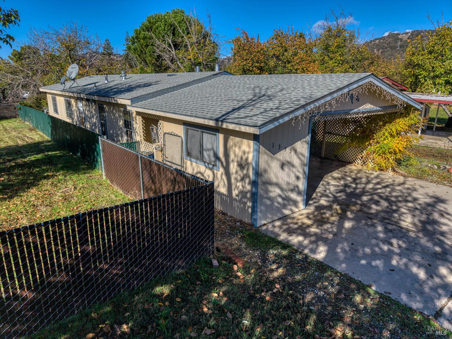 Detail Gallery Image 30 of 47 For 13953 Apple Ln, Clearlake Oaks,  CA 95423 - 2 Beds | 2 Baths