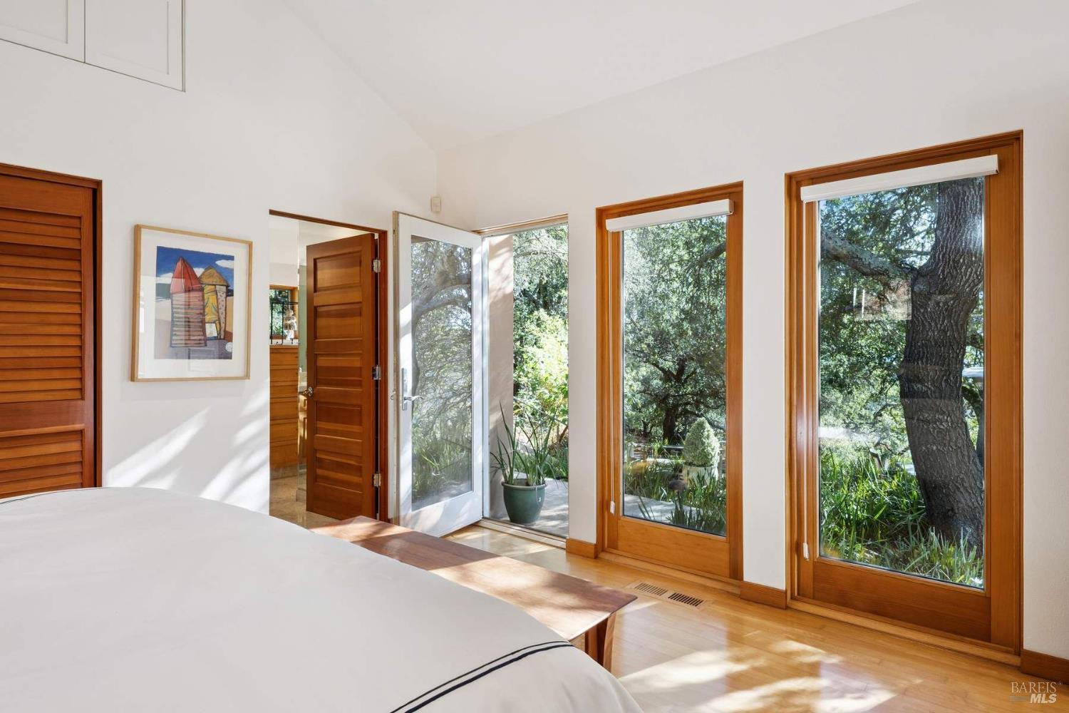 Detail Gallery Image 22 of 35 For 10300 Slattery Rd, Glen Ellen,  CA 95442 - 2 Beds | 2 Baths