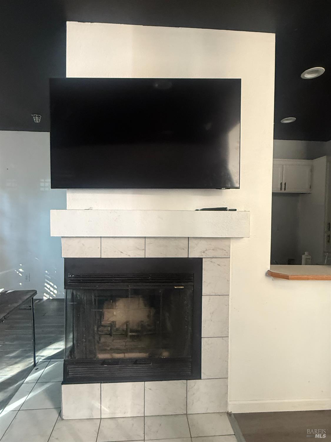 Detail Gallery Image 6 of 9 For 97 Manchester Dr, Fairfield,  CA 94533 - 2 Beds | 1/1 Baths