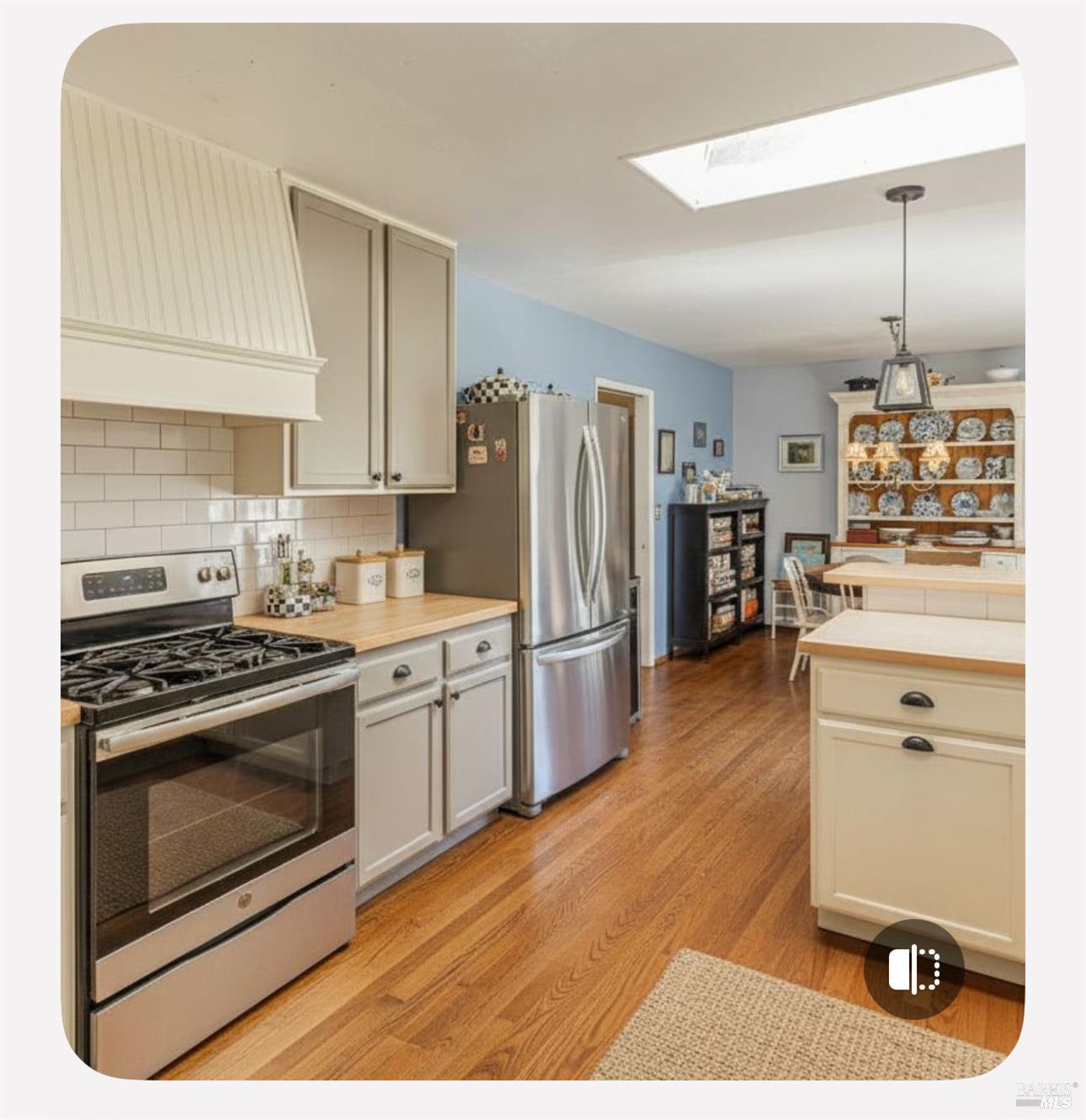 Detail Gallery Image 16 of 71 For 3590 Burnside Rd, Sebastopol,  CA 95472 - 3 Beds | 3 Baths