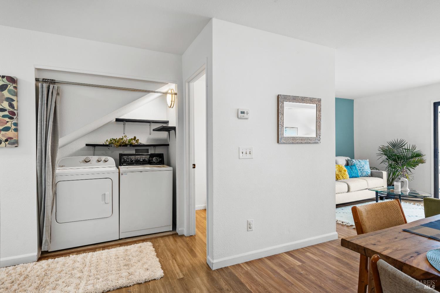 Detail Gallery Image 20 of 47 For 105 Elbridge Ave #E,  Cloverdale,  CA 95425 - 2 Beds | 1/1 Baths