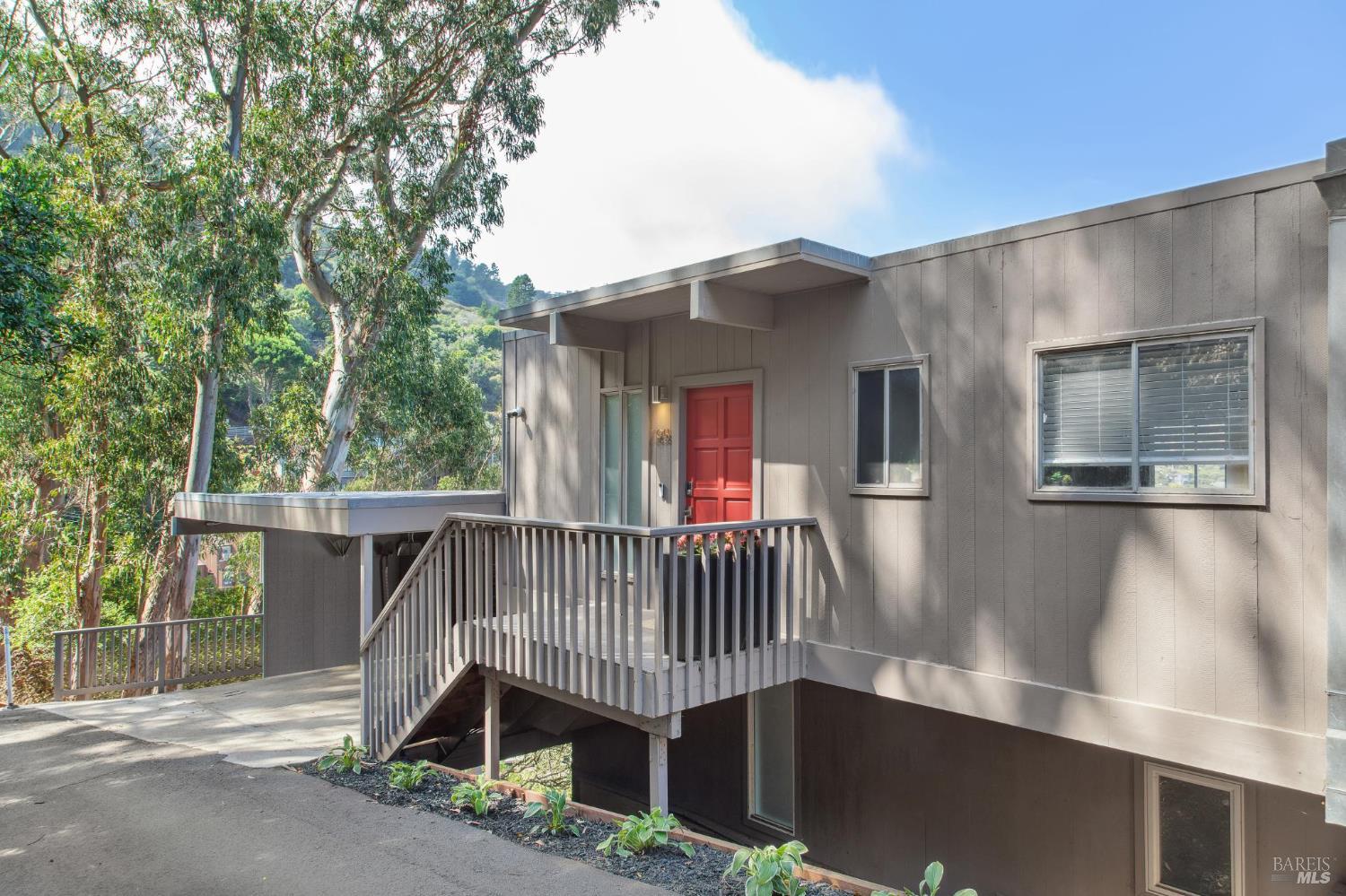 Front Image Thumbnail for BA325098499