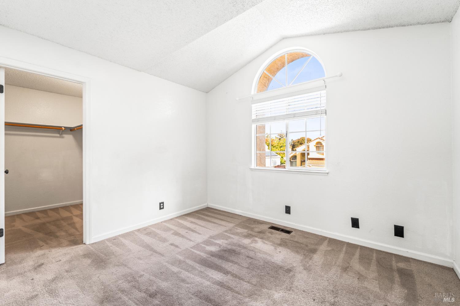 Detail Gallery Image 27 of 58 For 428 Donaldson Ct, Suisun City,  CA 94585 - 3 Beds | 2/1 Baths