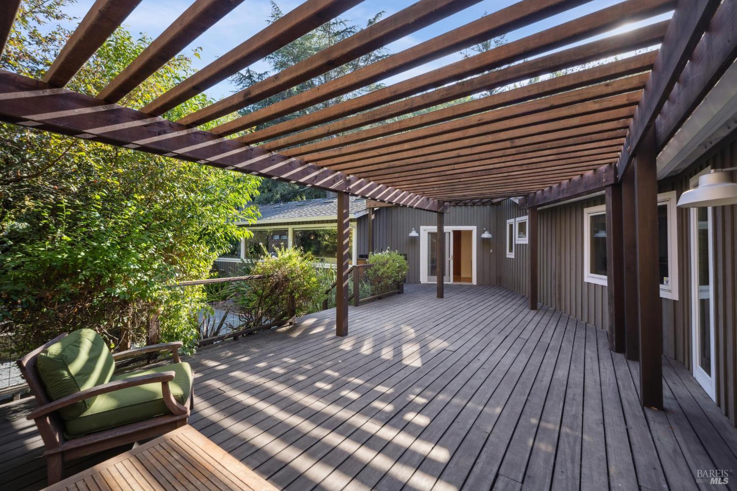 Detail Gallery Image 14 of 28 For 340 Olema Rd, Fairfax,  CA 94930 - 5 Beds | 3/1 Baths