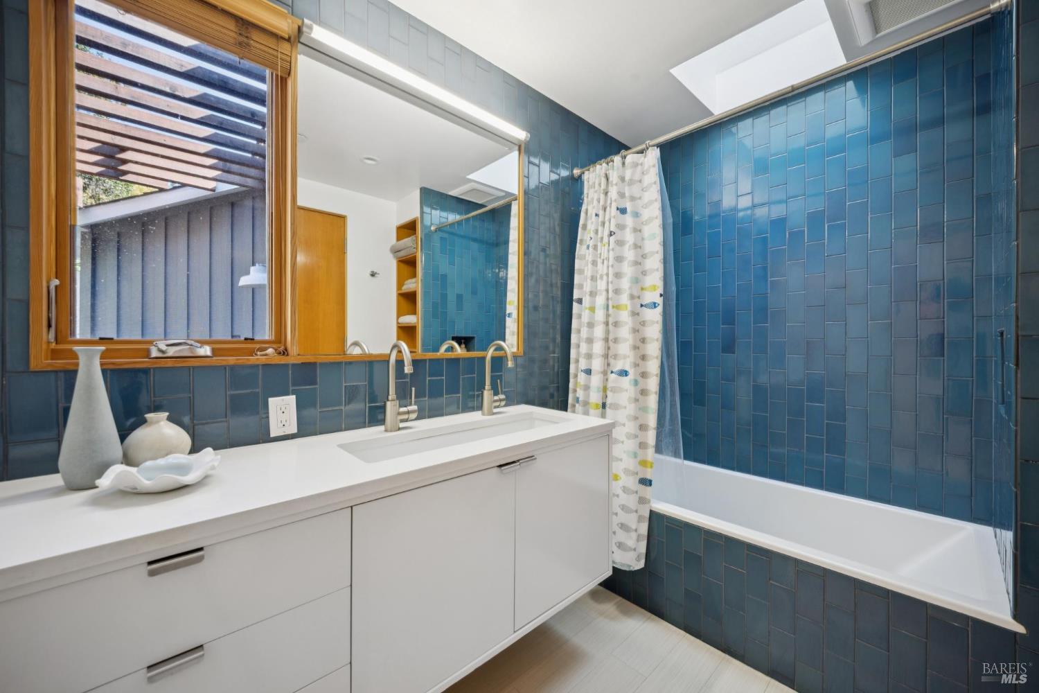 Detail Gallery Image 19 of 28 For 340 Olema Rd, Fairfax,  CA 94930 - 5 Beds | 3/1 Baths