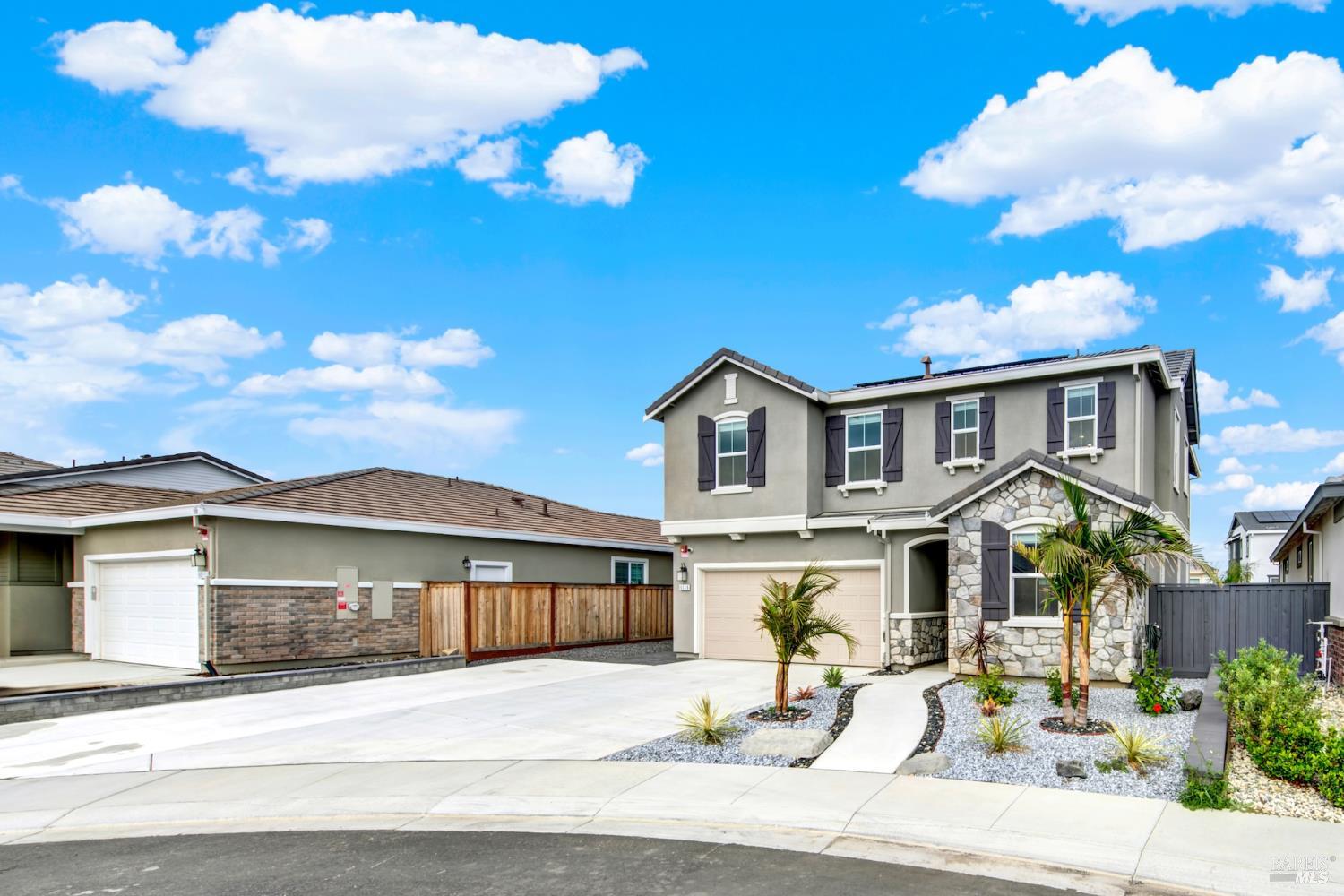 Detail Gallery Image 5 of 57 For 6018 Driver Ct, Vacaville,  CA 95687 - 4 Beds | 3 Baths