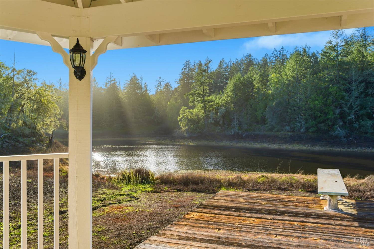 Detail Gallery Image 8 of 53 For 4630 Maddocks Rd, Sebastopol,  CA 95472 - 3 Beds | 3 Baths