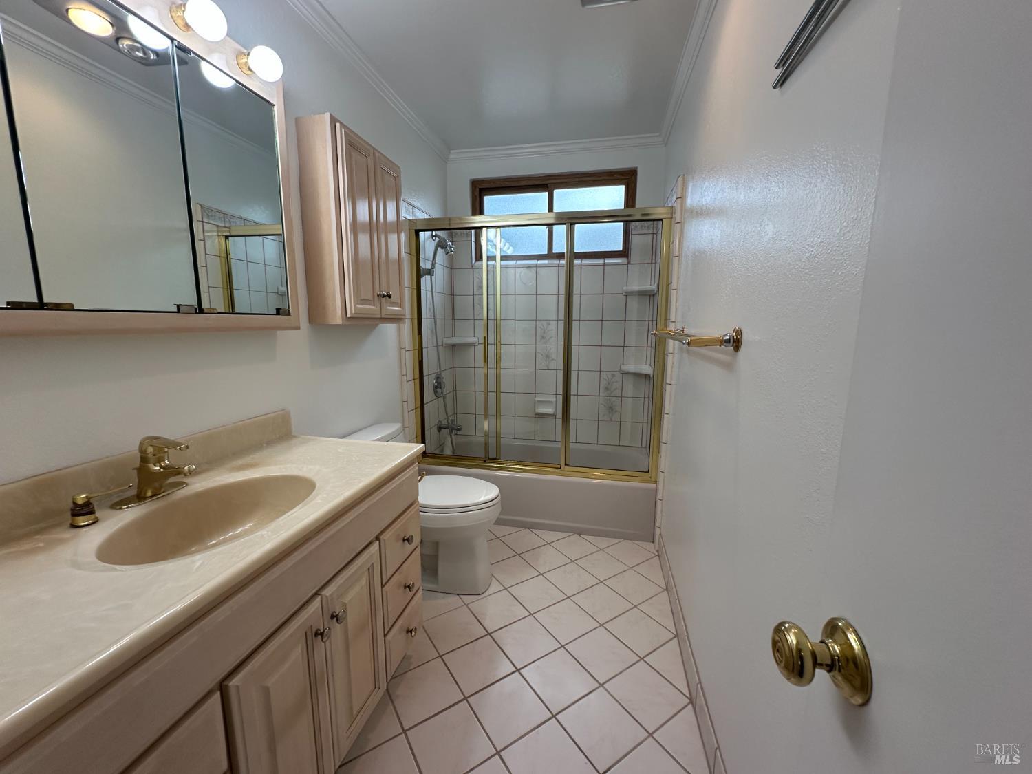 Detail Gallery Image 14 of 49 For 1745 Swanston Way, San Jose,  CA 95132 - 3 Beds | 2 Baths