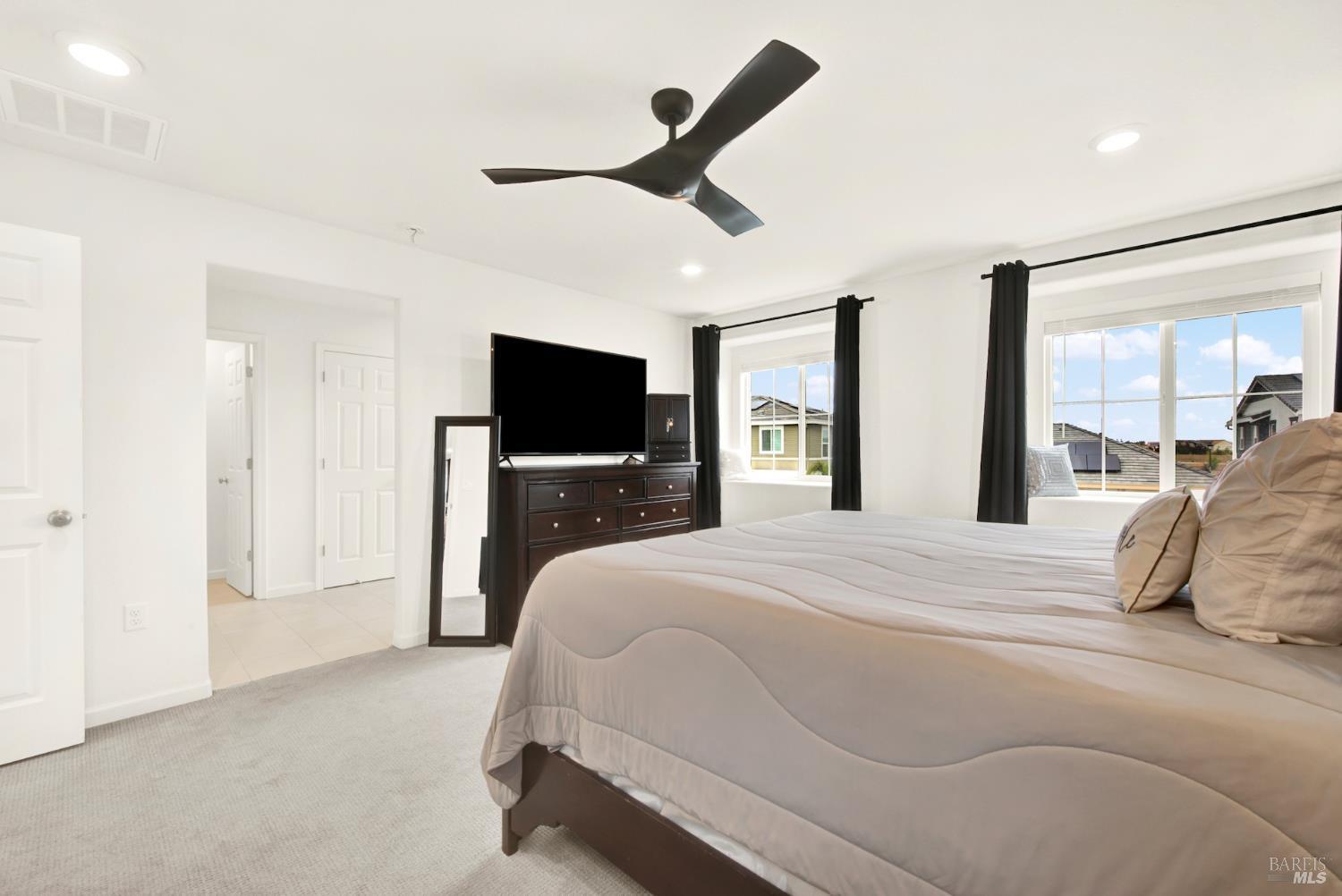 Detail Gallery Image 32 of 57 For 6018 Driver Ct, Vacaville,  CA 95687 - 4 Beds | 3 Baths