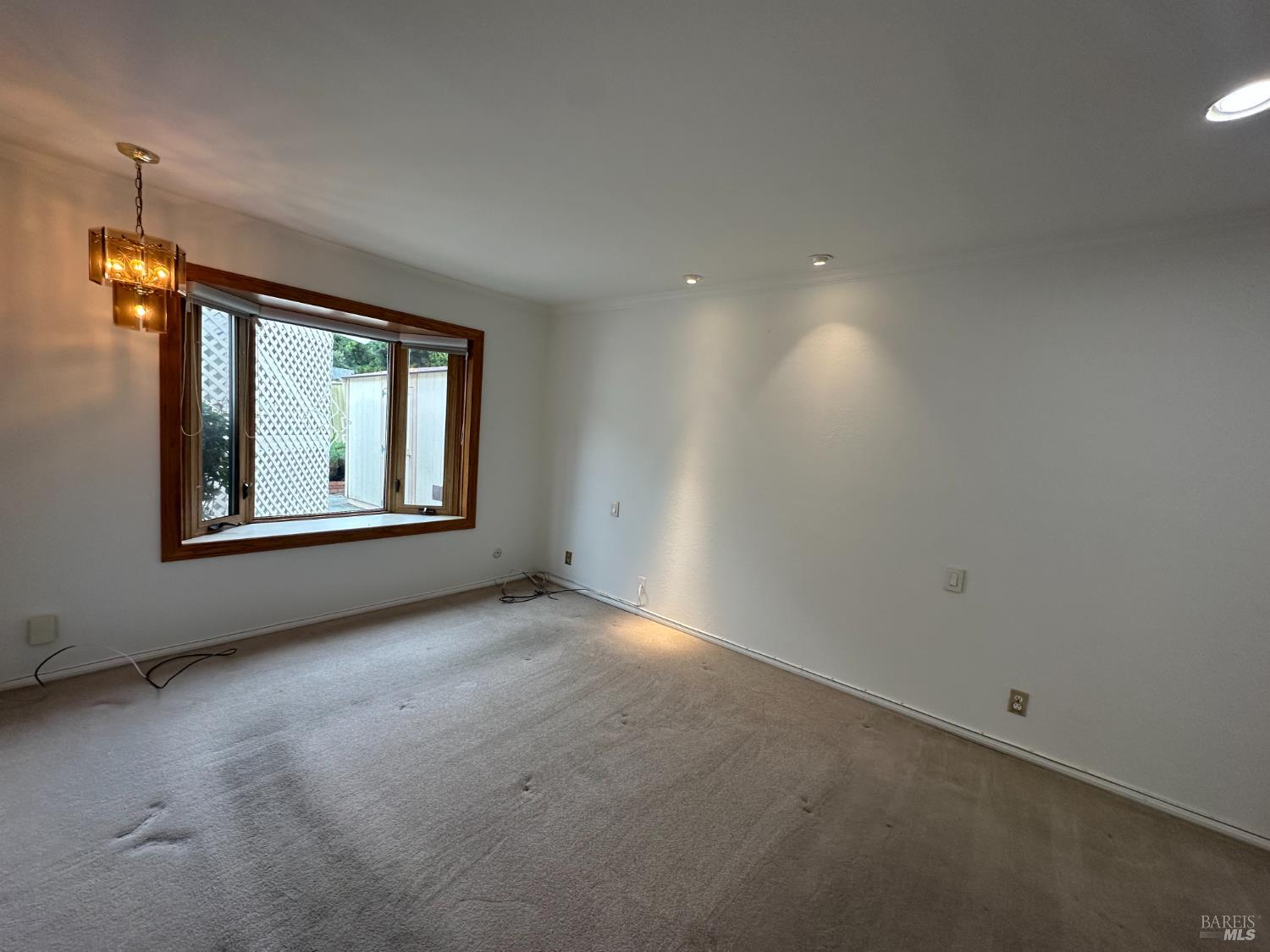 Detail Gallery Image 13 of 49 For 1745 Swanston Way, San Jose,  CA 95132 - 3 Beds | 2 Baths