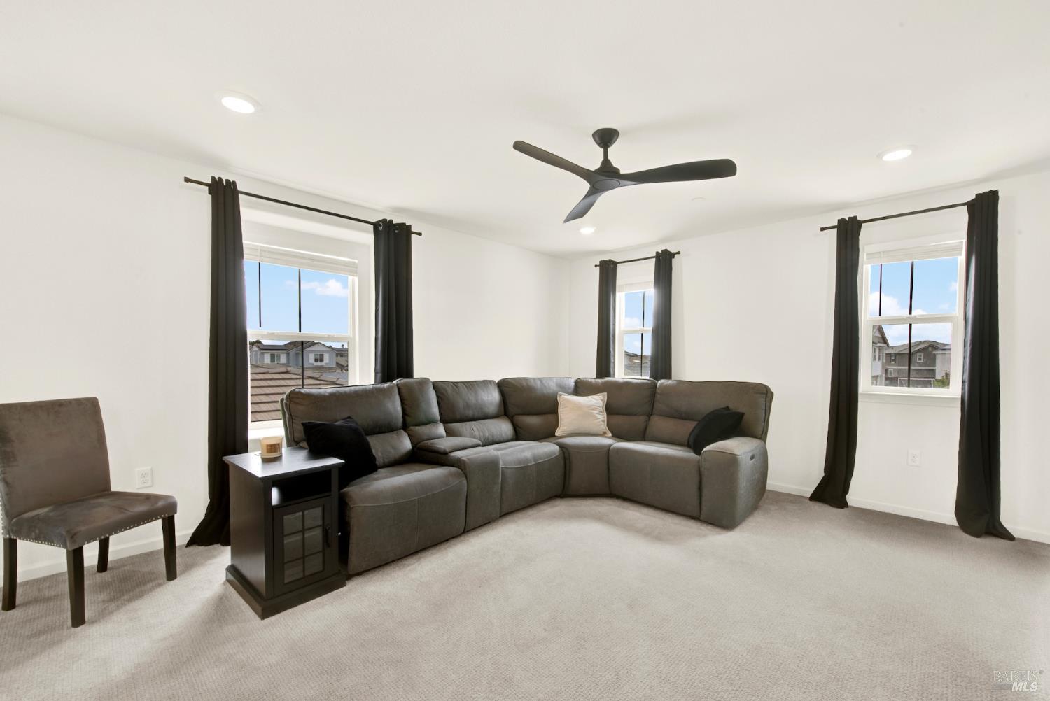 Detail Gallery Image 26 of 57 For 6018 Driver Ct, Vacaville,  CA 95687 - 4 Beds | 3 Baths