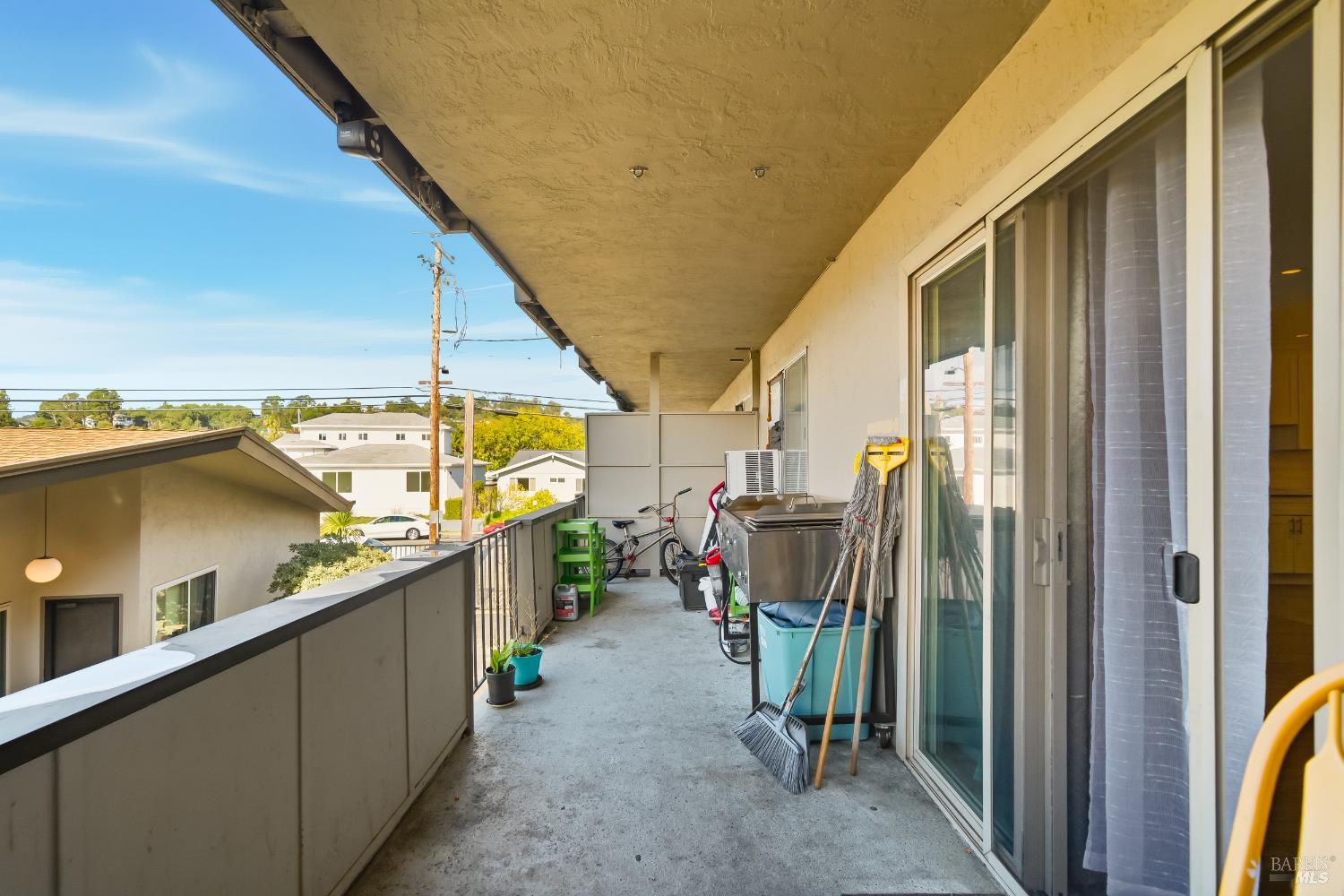 Detail Gallery Image 10 of 17 For 155 Canal St #7,  San Rafael,  CA 94901 - 1 Beds | 1 Baths