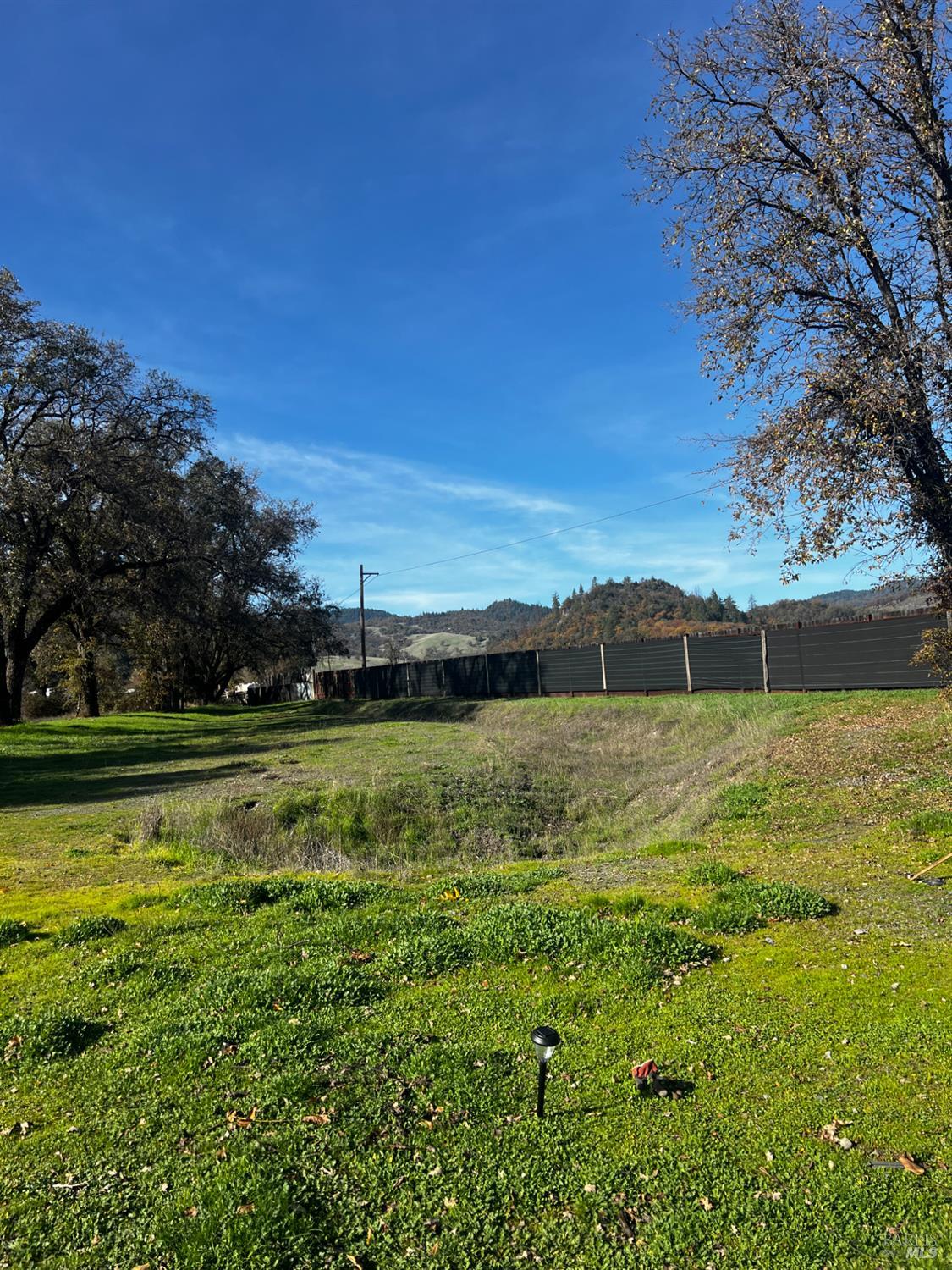 Detail Gallery Image 10 of 36 For 23005 Covelo Refuse Rd, Covelo,  CA 95428 - 1 Beds | 1 Baths