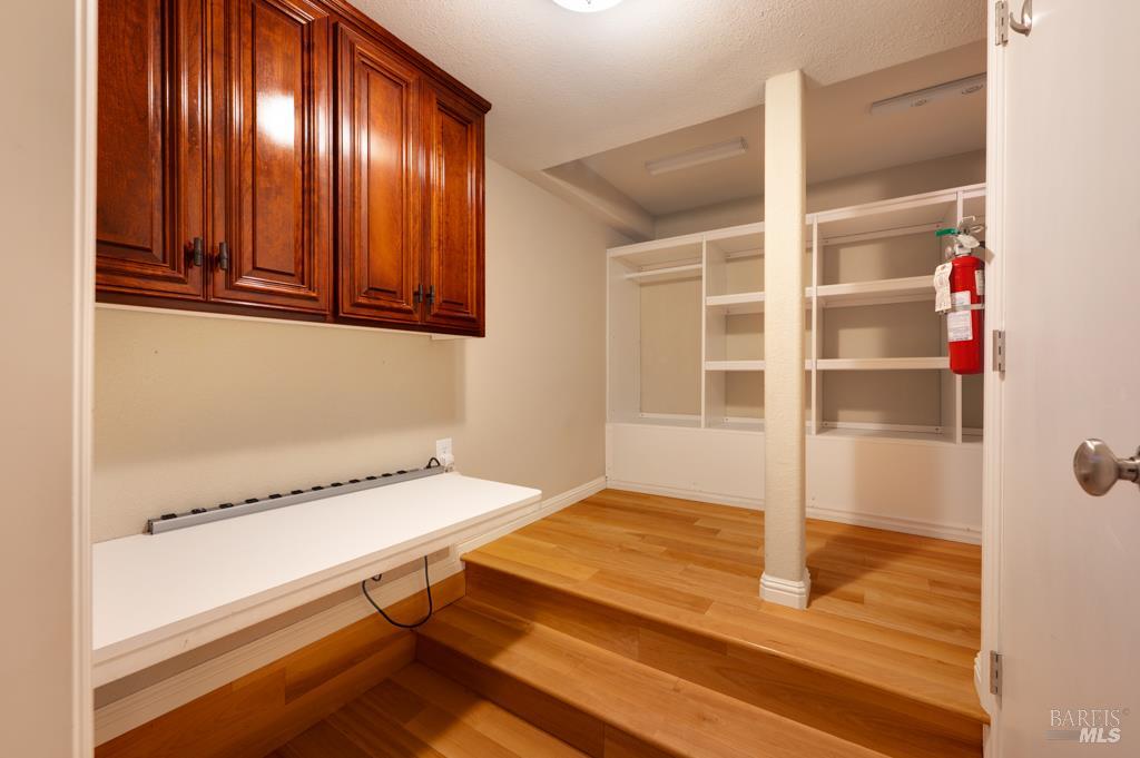 Detail Gallery Image 29 of 41 For 2531 Del Rosa Ave, Santa Rosa,  CA 95409 - 3 Beds | 2/1 Baths