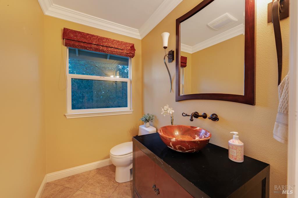 Detail Gallery Image 17 of 41 For 2531 Del Rosa Ave, Santa Rosa,  CA 95409 - 3 Beds | 2/1 Baths