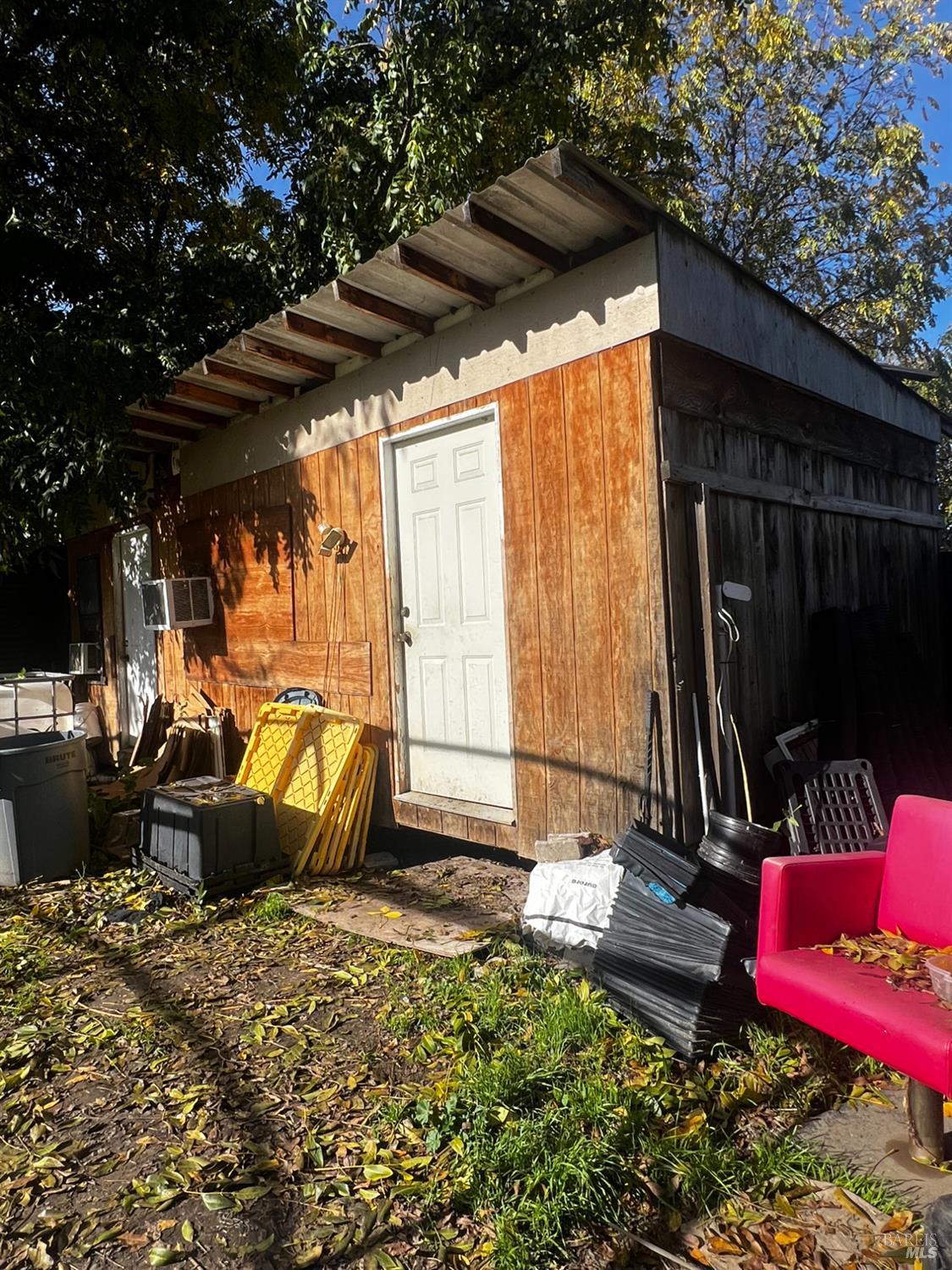 Detail Gallery Image 24 of 36 For 23005 Covelo Refuse Rd, Covelo,  CA 95428 - 1 Beds | 1 Baths