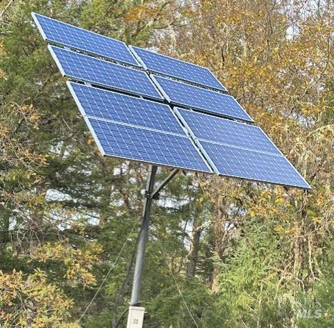 Detail Gallery Image 12 of 28 For 5700 High Point Rd, Willits,  CA 95490 - 1 Beds | 1 Baths