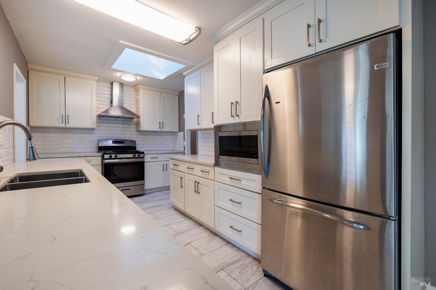 Detail Gallery Image 17 of 55 For 13035 Center Ave, San Martin,  CA 95046 - 3 Beds | 2 Baths