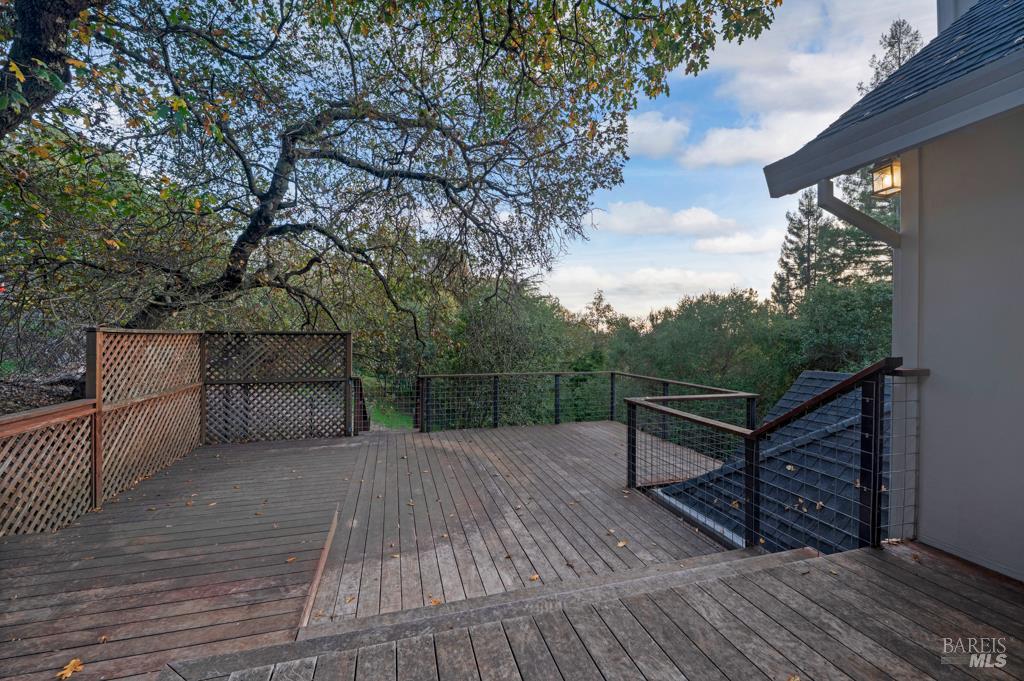 Detail Gallery Image 40 of 41 For 2531 Del Rosa Ave, Santa Rosa,  CA 95409 - 3 Beds | 2/1 Baths