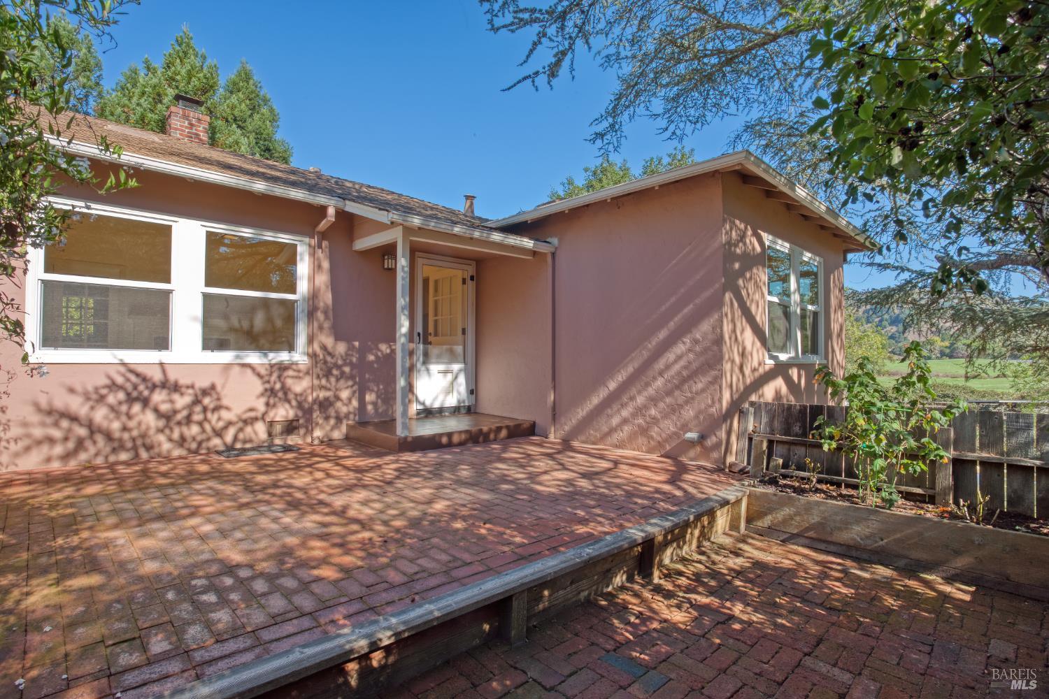 Detail Gallery Image 11 of 12 For 56 Wild Iris Rd, San Geronimo,  CA 94963 - 1 Beds | 1 Baths