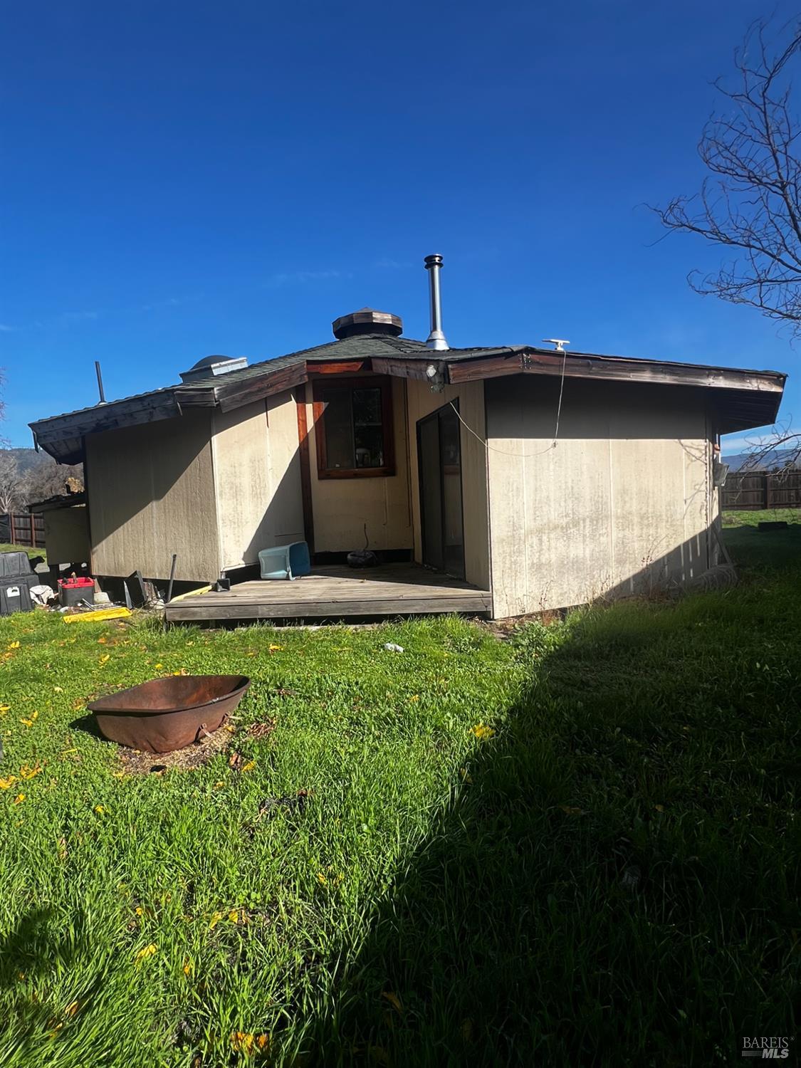 Detail Gallery Image 34 of 36 For 23005 Covelo Refuse Rd, Covelo,  CA 95428 - 1 Beds | 1 Baths