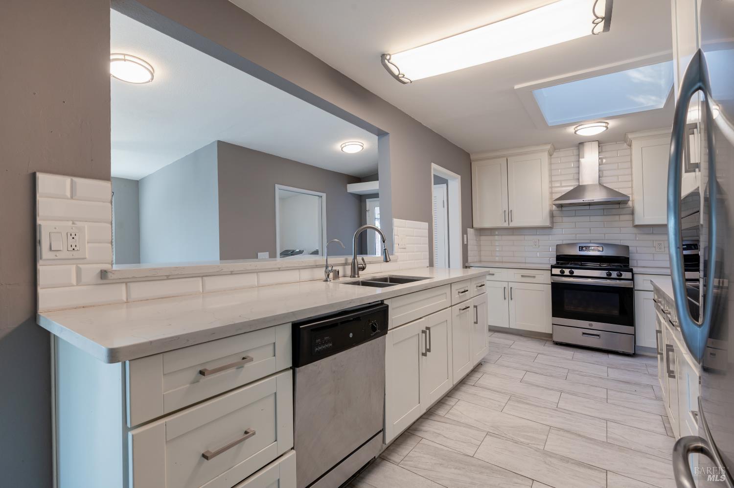 Detail Gallery Image 16 of 55 For 13035 Center Ave, San Martin,  CA 95046 - 3 Beds | 2 Baths