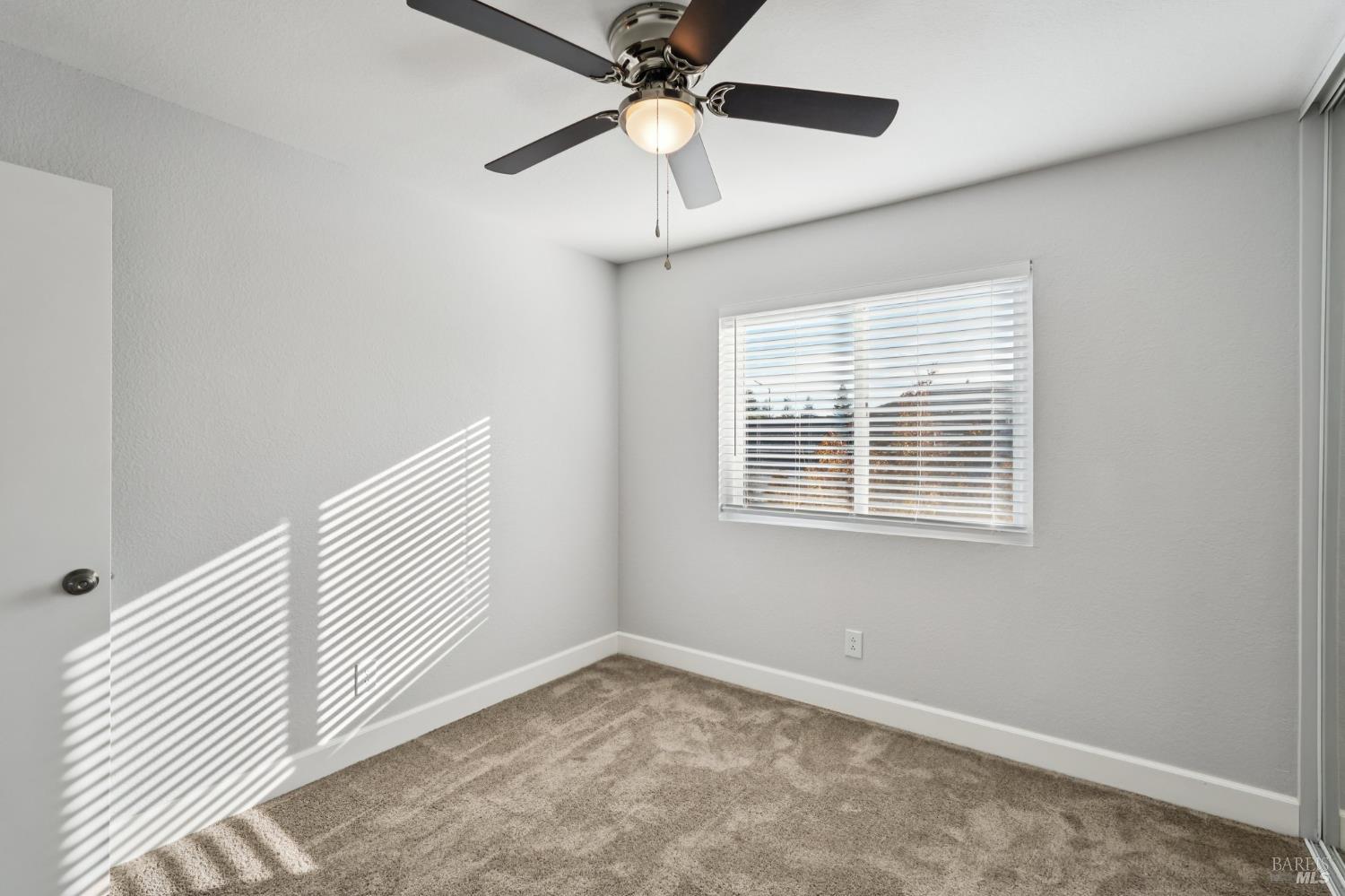 Detail Gallery Image 28 of 50 For 824 Cedarcrest Dr, Vacaville,  CA 95687 - 4 Beds | 3 Baths