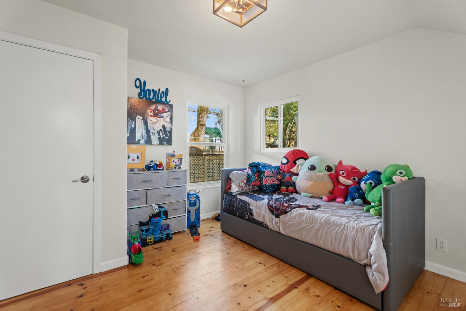 Detail Gallery Image 10 of 20 For 8500 Black Bart Trl, Redwood Valley,  CA 95470 - 4 Beds | 2 Baths