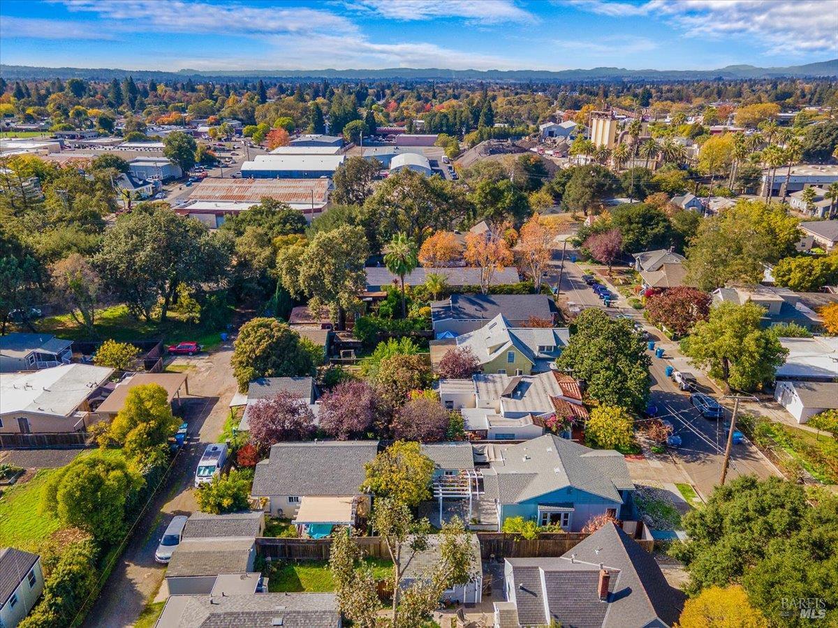 Detail Gallery Image 46 of 46 For 130 11th St, Santa Rosa,  CA 95401 - 4 Beds | 2 Baths
