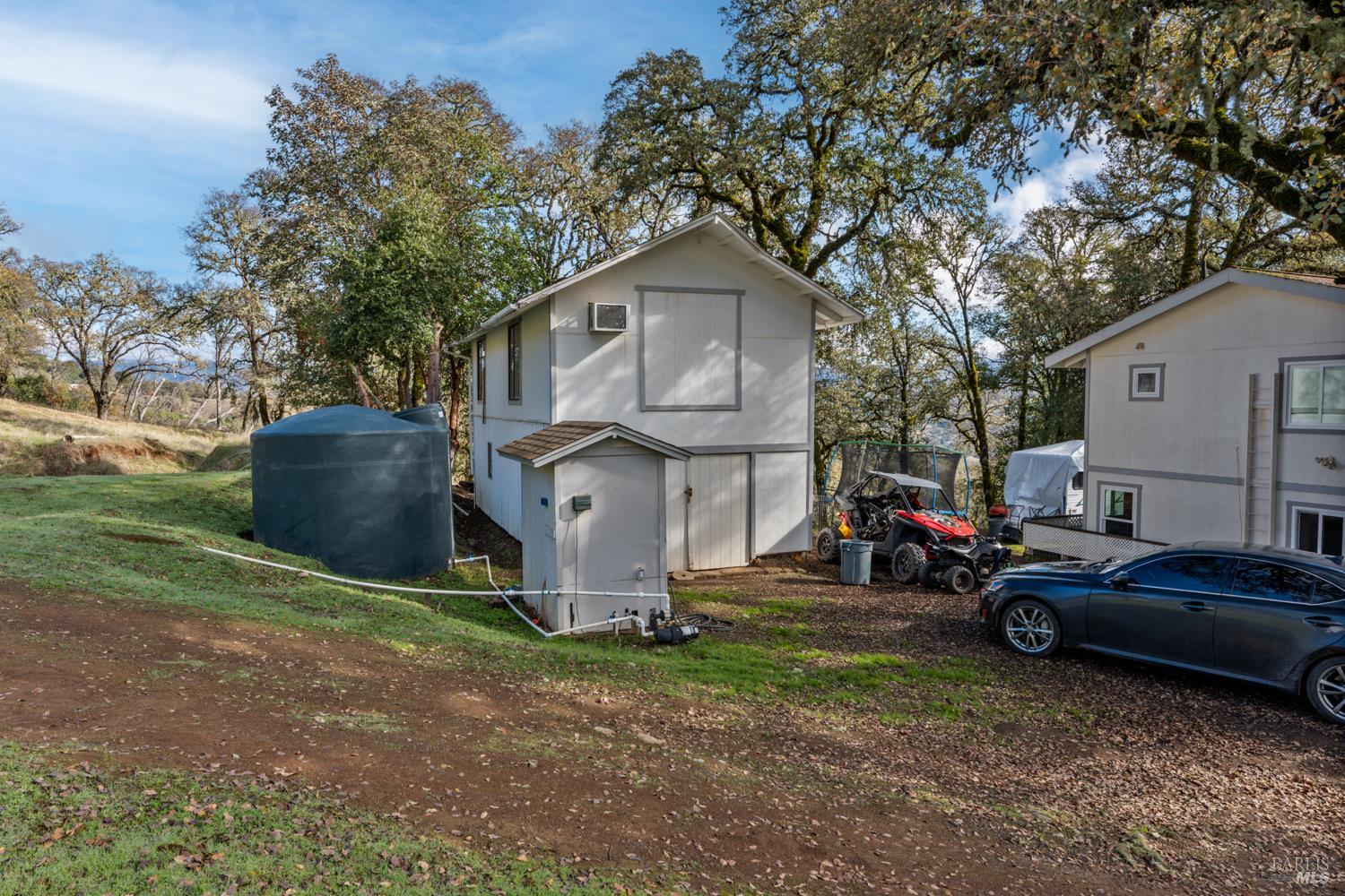 Detail Gallery Image 13 of 20 For 8500 Black Bart Trl, Redwood Valley,  CA 95470 - 4 Beds | 2 Baths