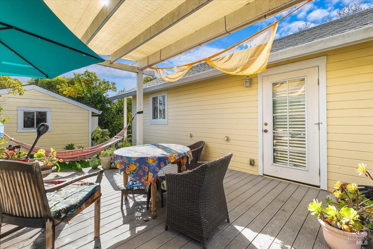 Detail Gallery Image 40 of 46 For 130 11th St, Santa Rosa,  CA 95401 - 4 Beds | 2 Baths