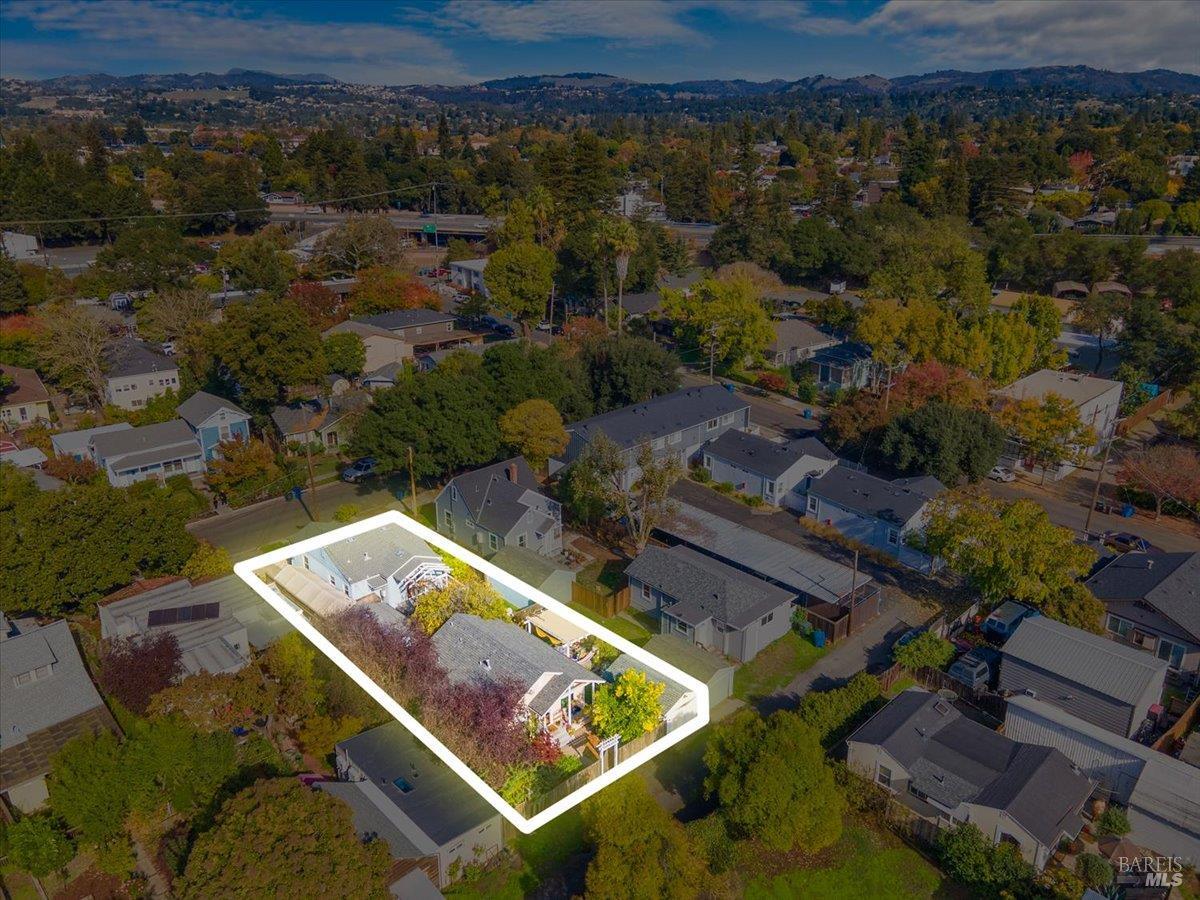 Detail Gallery Image 44 of 46 For 130 11th St, Santa Rosa,  CA 95401 - 4 Beds | 2 Baths