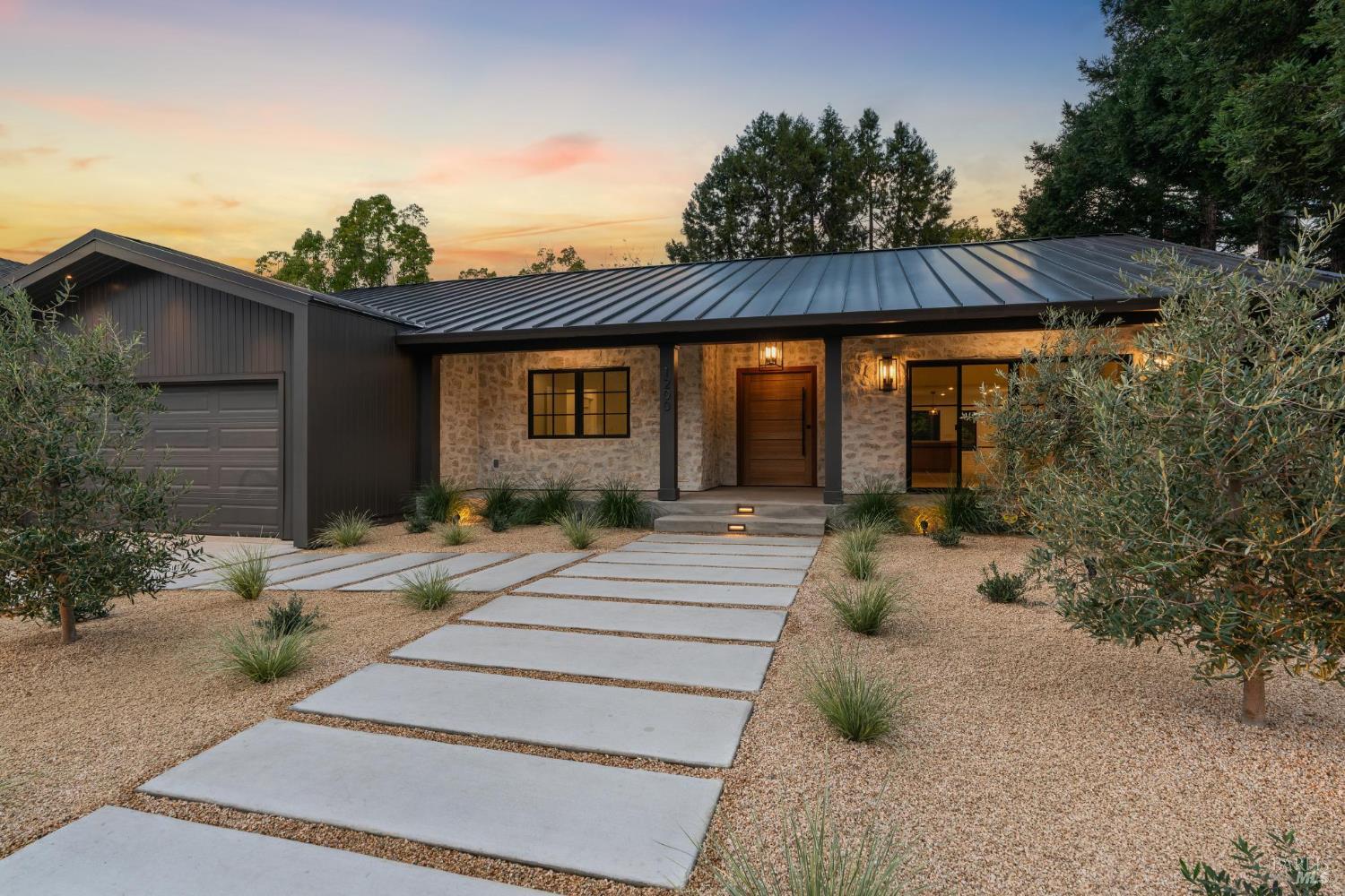 Front Image Thumbnail for BA325098975