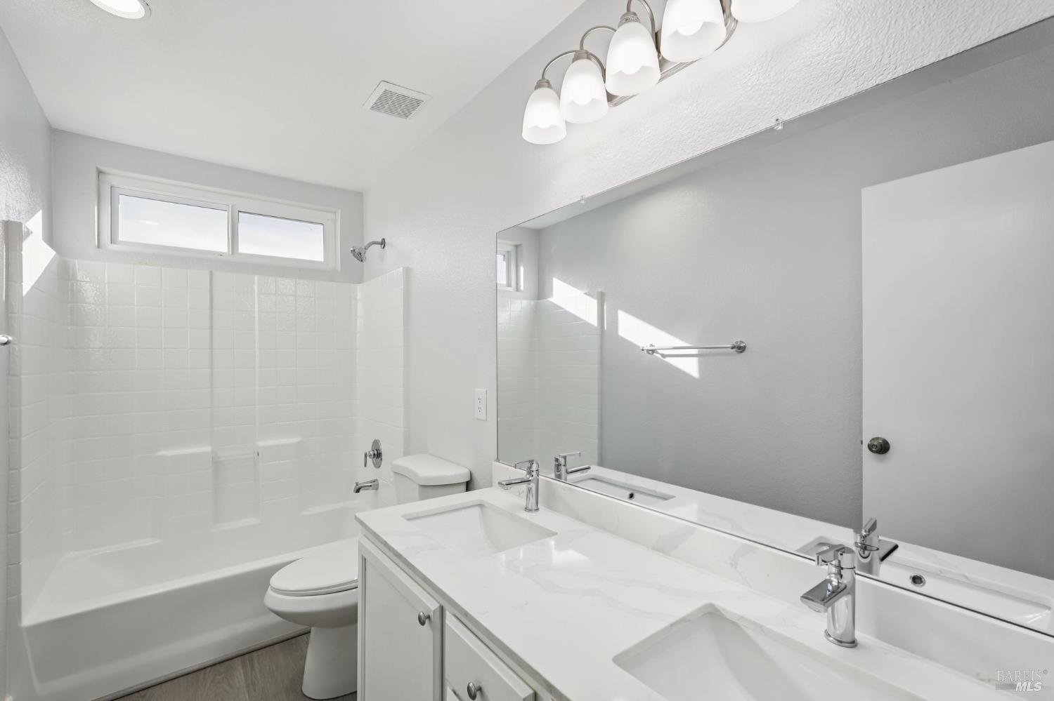 Detail Gallery Image 26 of 50 For 824 Cedarcrest Dr, Vacaville,  CA 95687 - 4 Beds | 3 Baths