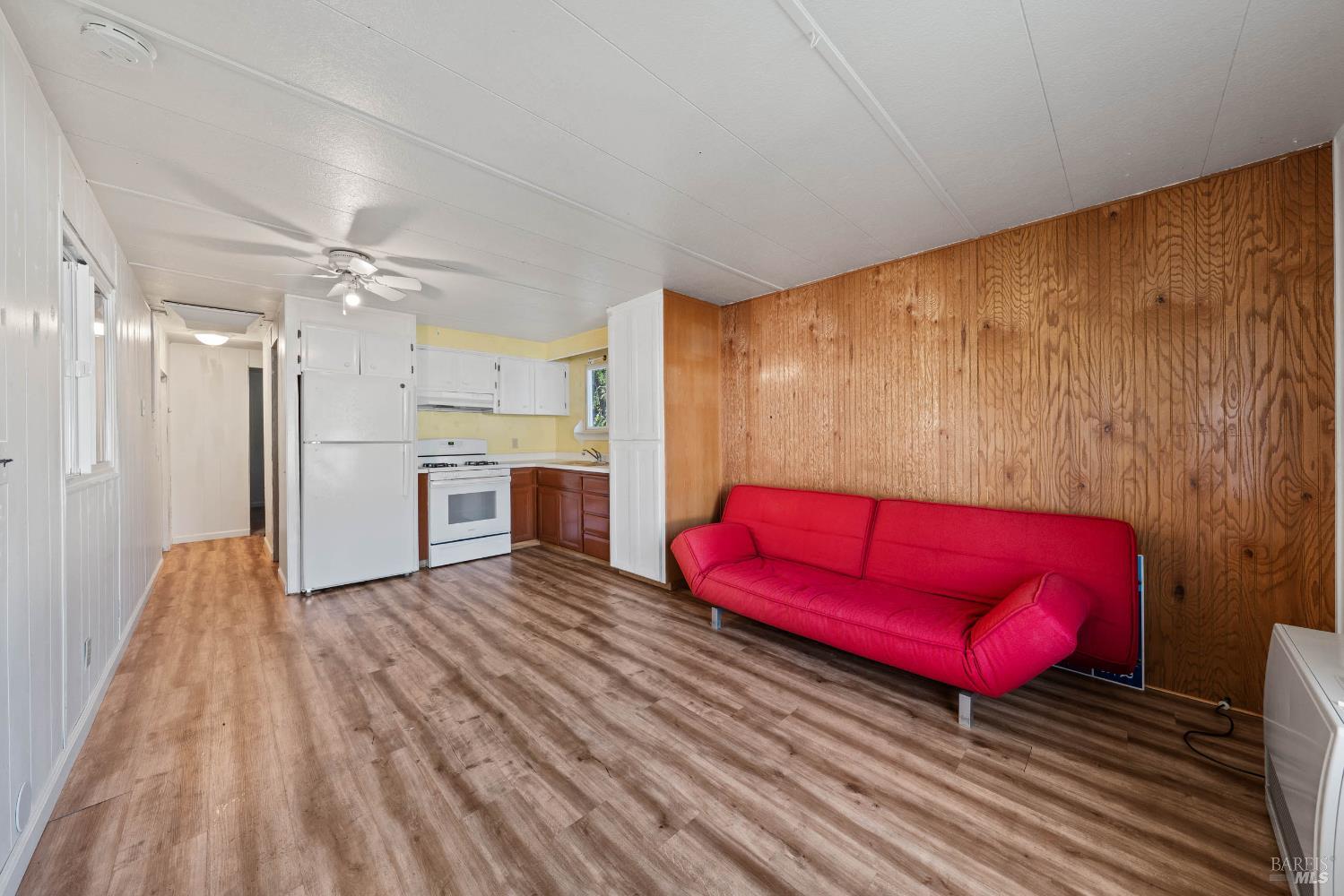 Detail Gallery Image 18 of 39 For 3630 Country Club Dr 58, Lucerne,  CA 95458 - 1 Beds | 1 Baths