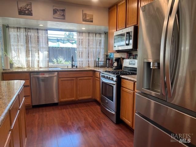 Detail Gallery Image 5 of 25 For 540 Glenside Dr, Dixon,  CA 95620 - 4 Beds | 2 Baths