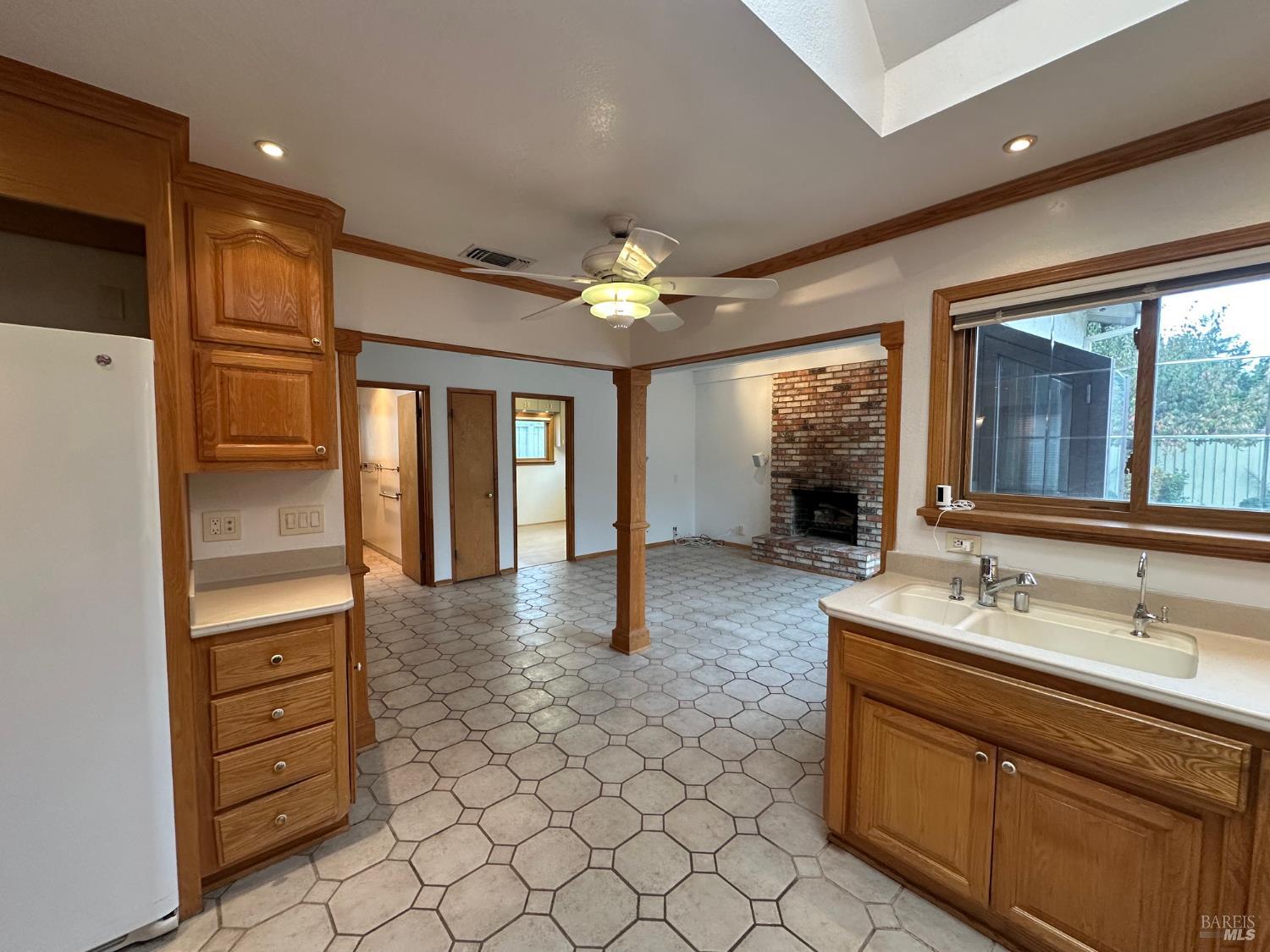 Detail Gallery Image 8 of 49 For 1745 Swanston Way, San Jose,  CA 95132 - 3 Beds | 2 Baths