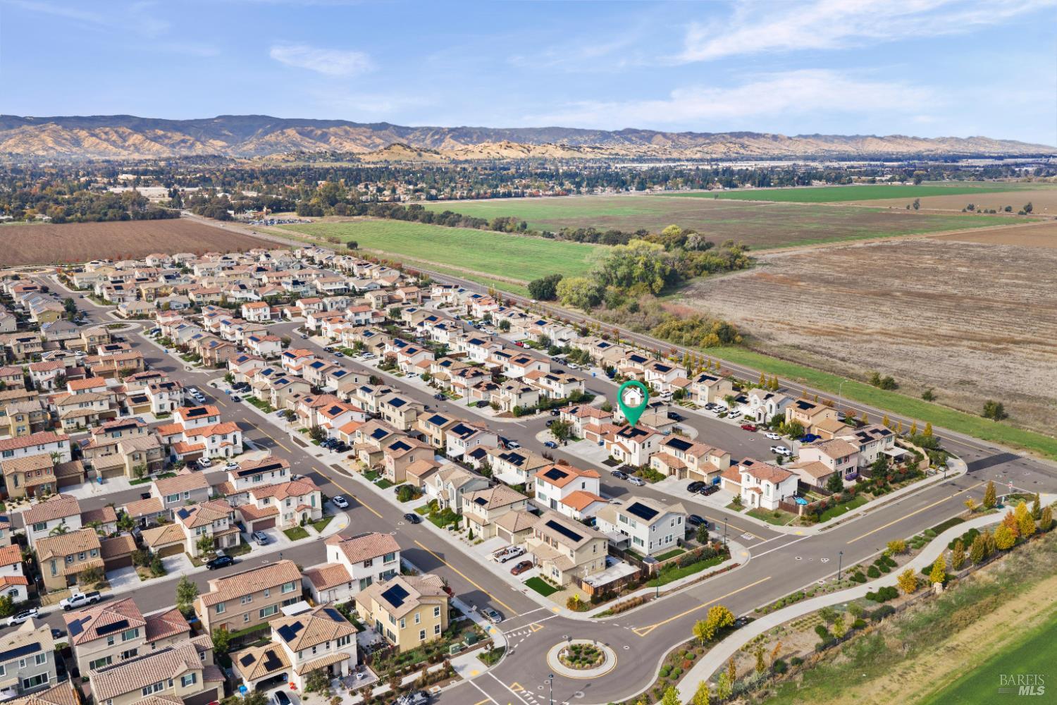 Detail Gallery Image 45 of 47 For 112 Wisteria Cir, Vacaville,  CA 95687 - 4 Beds | 3 Baths