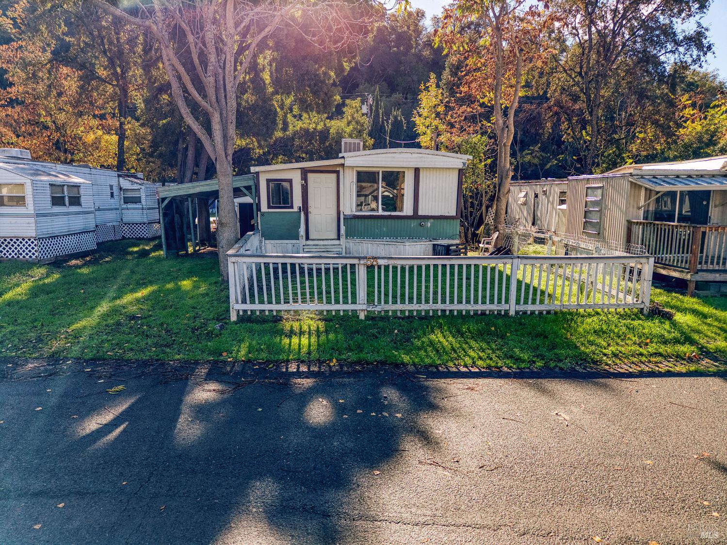 Detail Gallery Image 9 of 39 For 3630 Country Club Dr 58, Lucerne,  CA 95458 - 1 Beds | 1 Baths