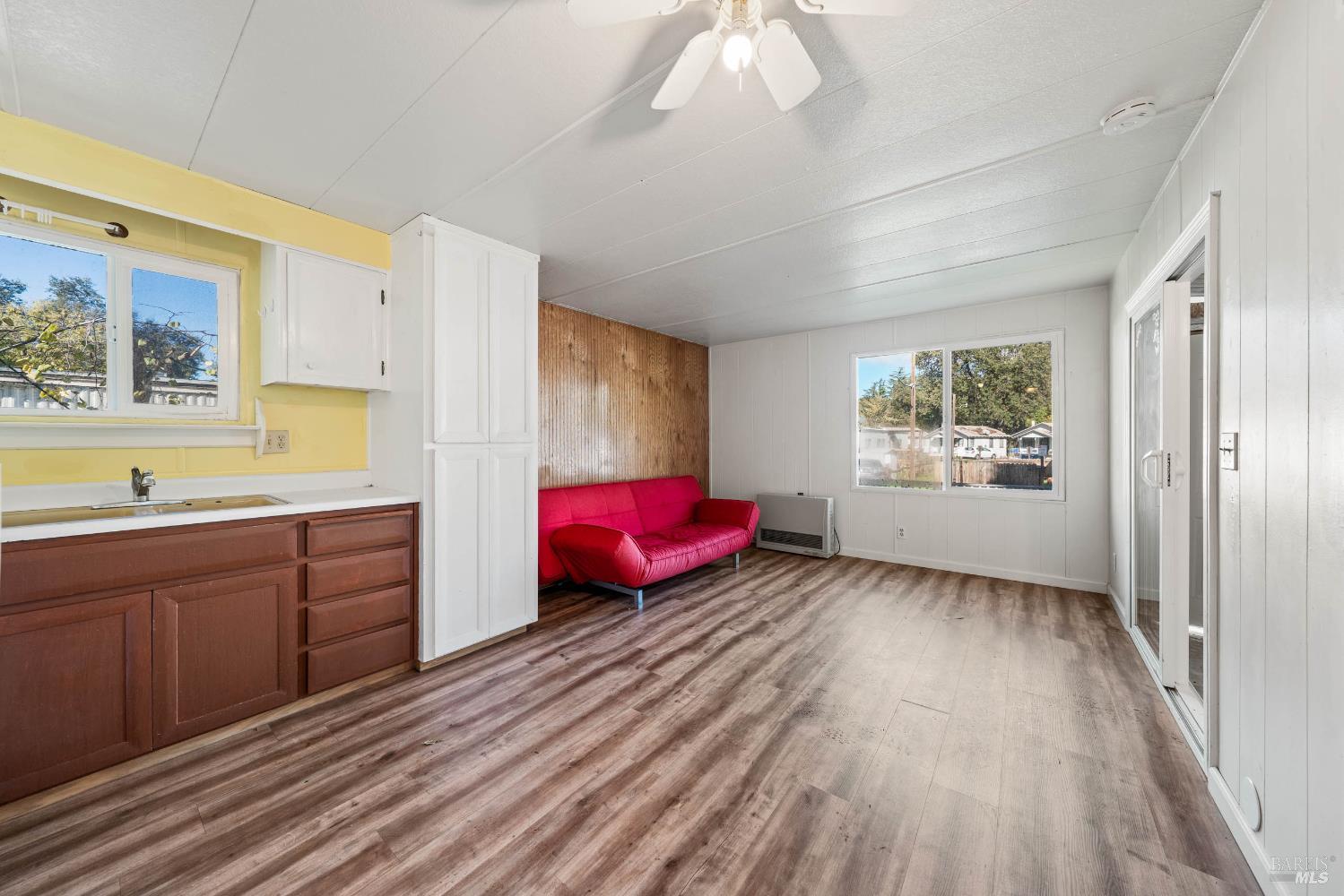 Detail Gallery Image 17 of 39 For 3630 Country Club Dr 58, Lucerne,  CA 95458 - 1 Beds | 1 Baths