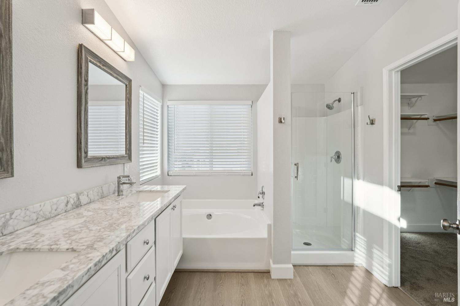 Detail Gallery Image 35 of 50 For 824 Cedarcrest Dr, Vacaville,  CA 95687 - 4 Beds | 3 Baths