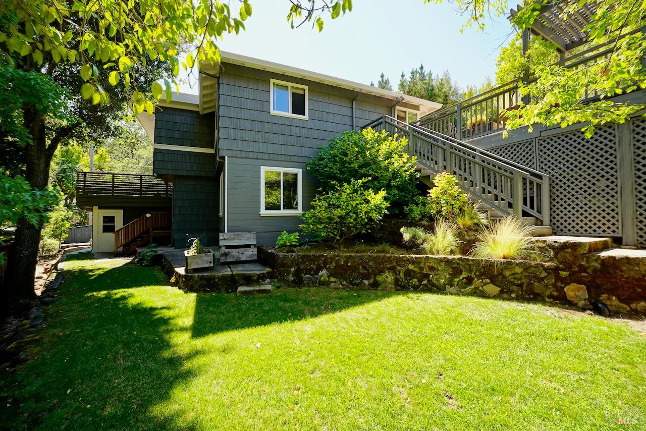 Detail Gallery Image 39 of 43 For 10 Idalia Ct, San Anselmo,  CA 94960 - 4 Beds | 3 Baths