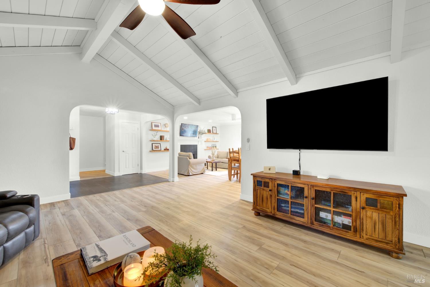 Detail Gallery Image 13 of 90 For 925 Charity Ln, Dixon,  CA 95620 - 3 Beds | 2 Baths