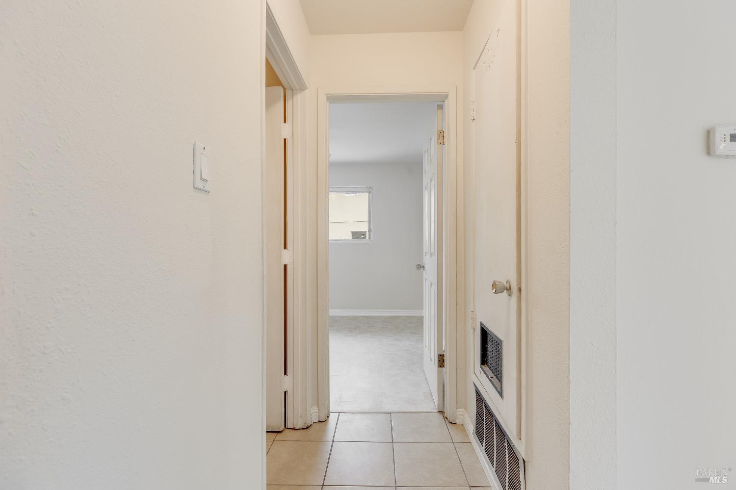 Detail Gallery Image 12 of 22 For 2404 Lemontree Ct #1,  Antioch,  CA 94509 - 2 Beds | 1 Baths