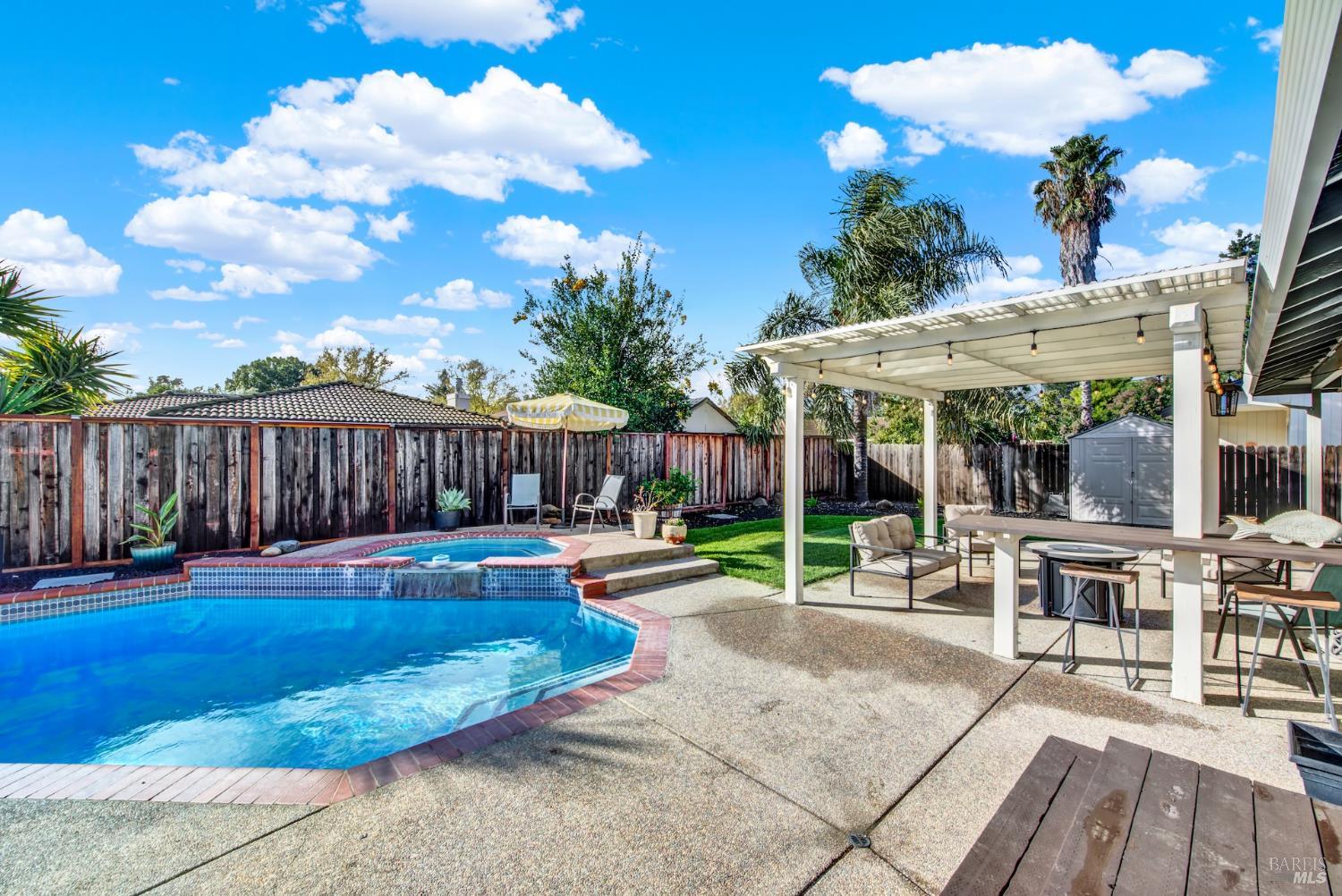 Detail Gallery Image 70 of 90 For 925 Charity Ln, Dixon,  CA 95620 - 3 Beds | 2 Baths