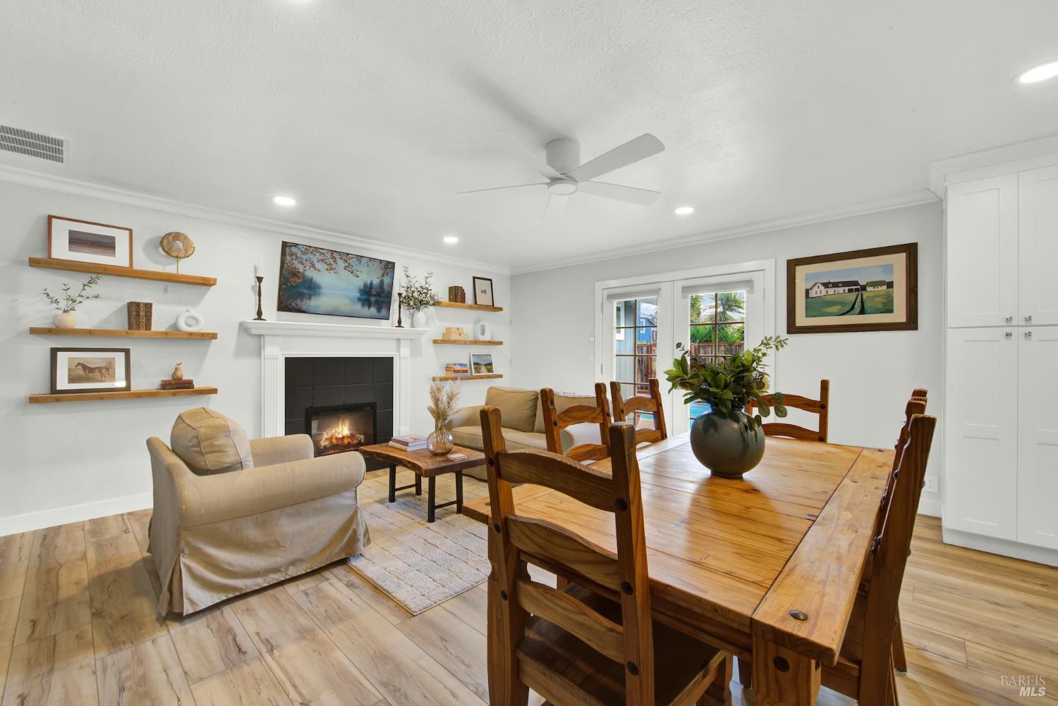 Detail Gallery Image 14 of 90 For 925 Charity Ln, Dixon,  CA 95620 - 3 Beds | 2 Baths