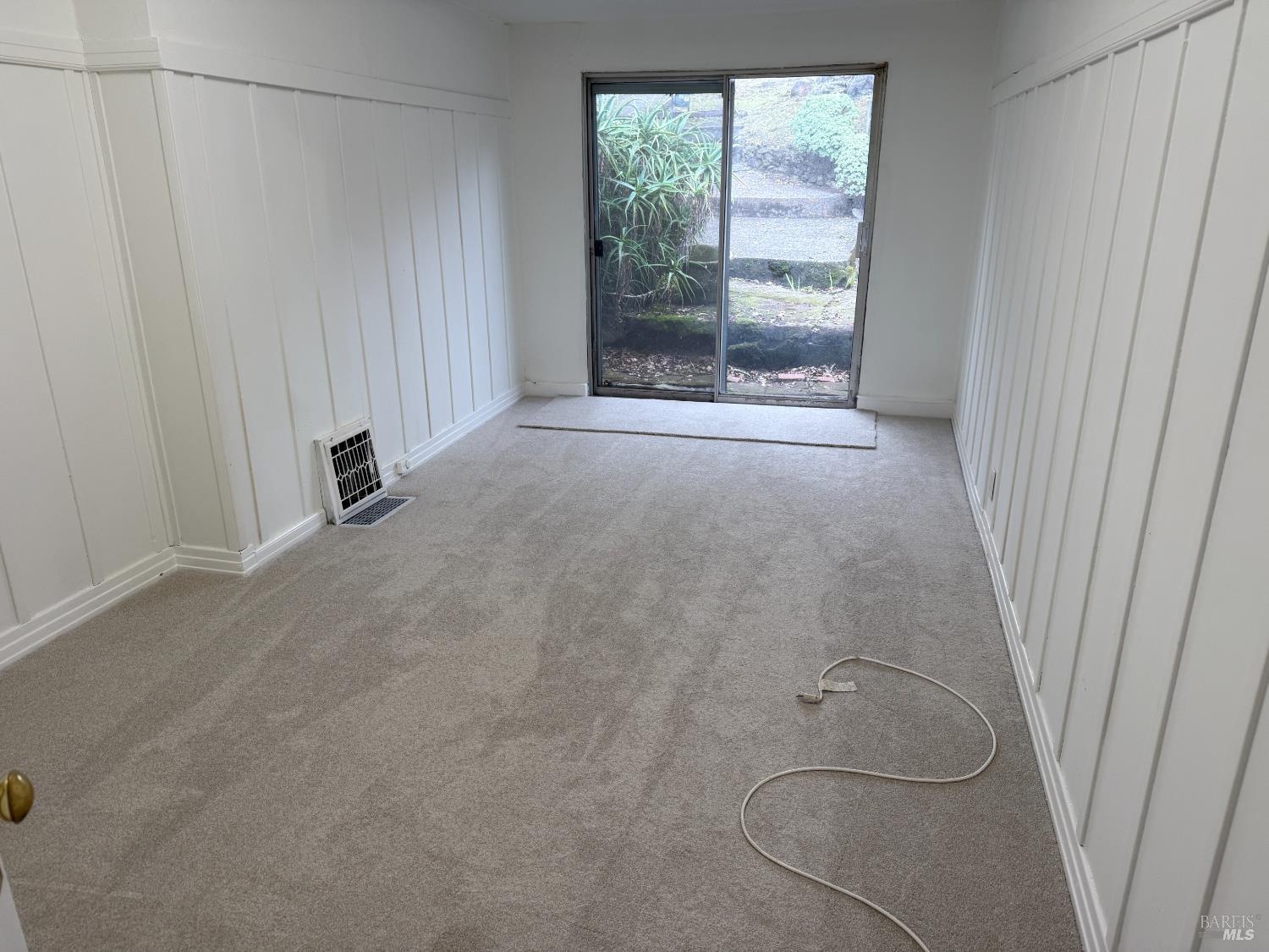 Detail Gallery Image 8 of 26 For 32 Humboldt Ave, San Anselmo,  CA 94960 - – Beds | – Baths