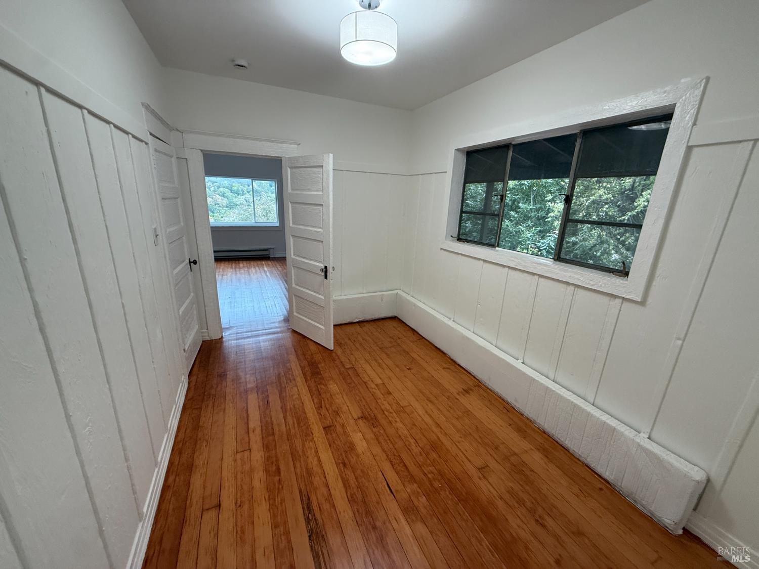 Detail Gallery Image 10 of 26 For 32 Humboldt Ave, San Anselmo,  CA 94960 - – Beds | – Baths